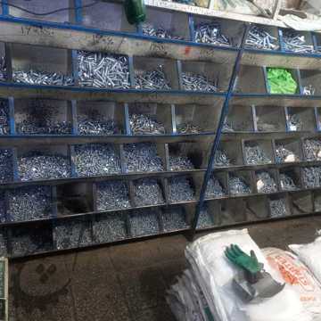 فروش پیچ آهنی آچاری و فروش مهره در حسن آباد